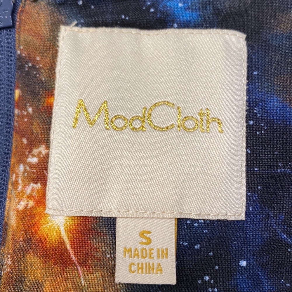 MODCLOTH Vivid Space Cosmic Print A-Line Dress Size Small Look! - Picture 9 of 10